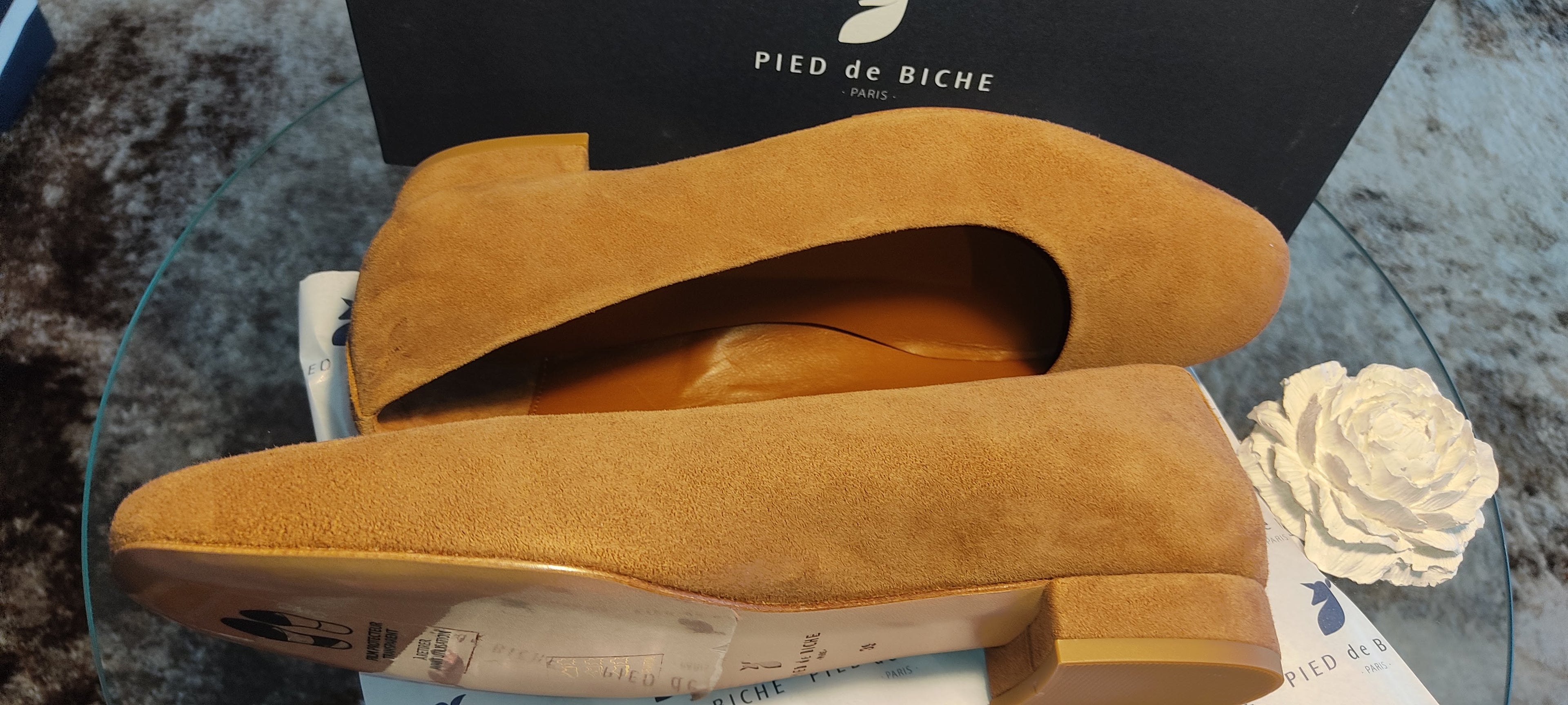 Pied de Biche Jane camel 38