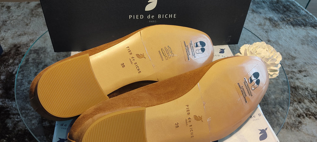 Pied de Biche Jane camel 38
