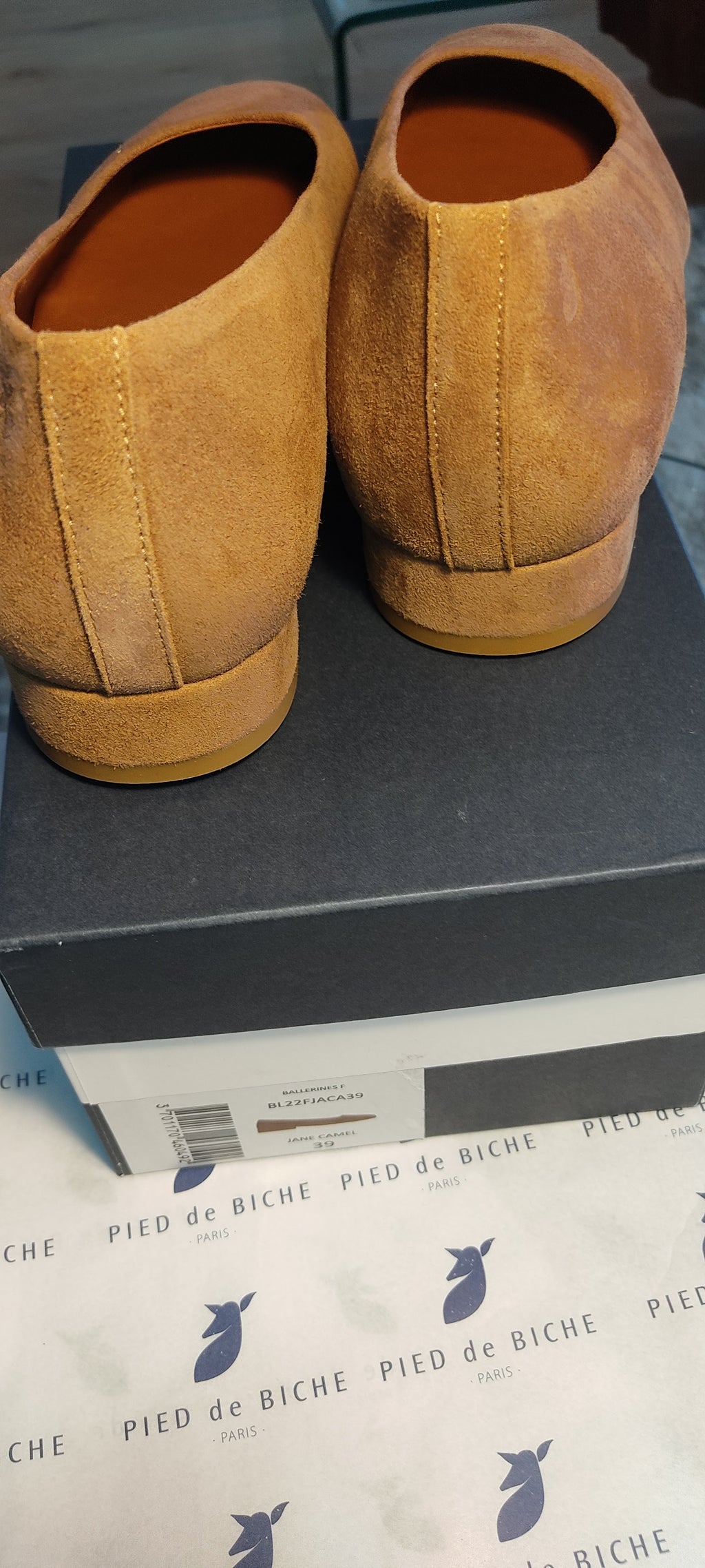 Pied de Biche Jane camel 38