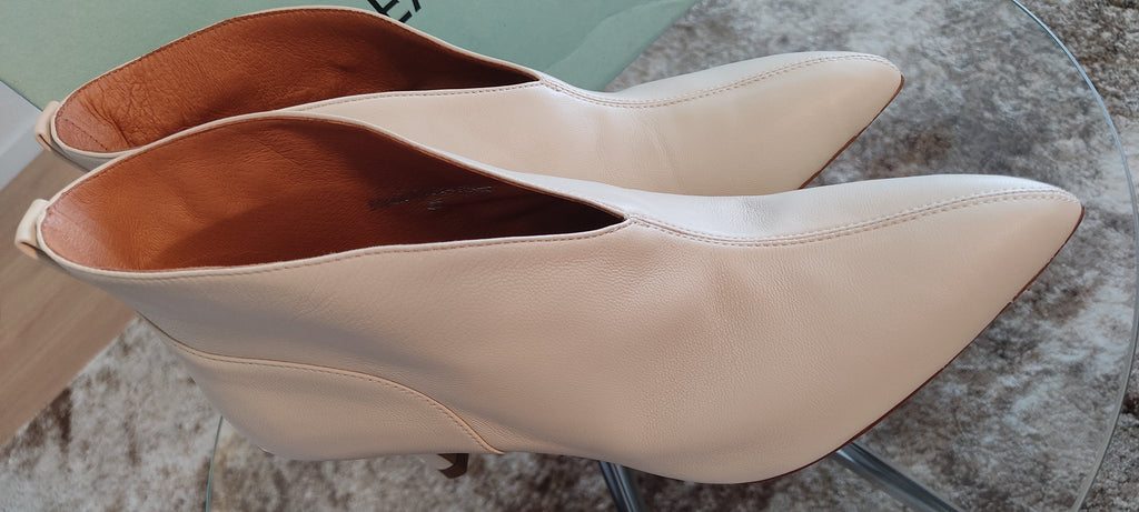 Shoe the Bear Valentine 41