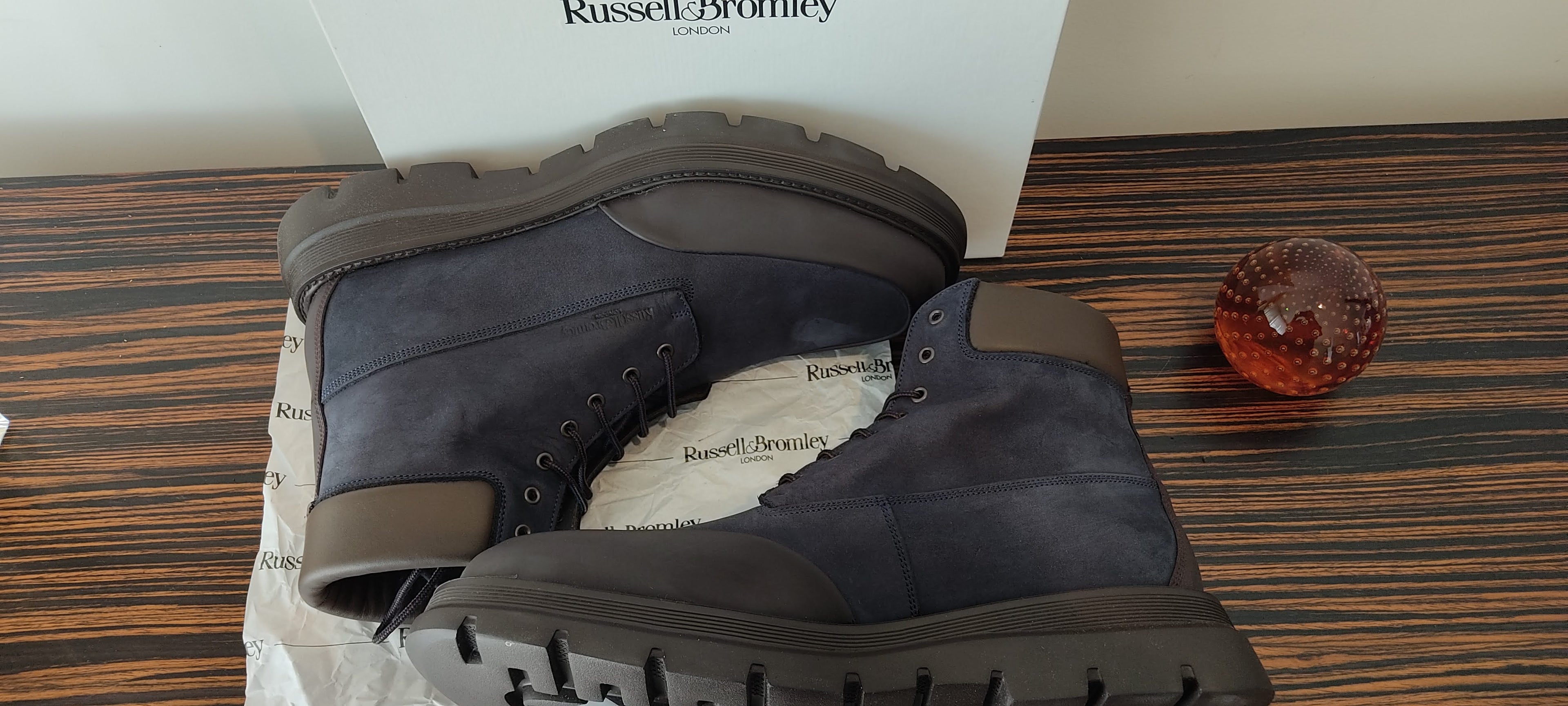 Russel & Bromley Conquest Navy 45