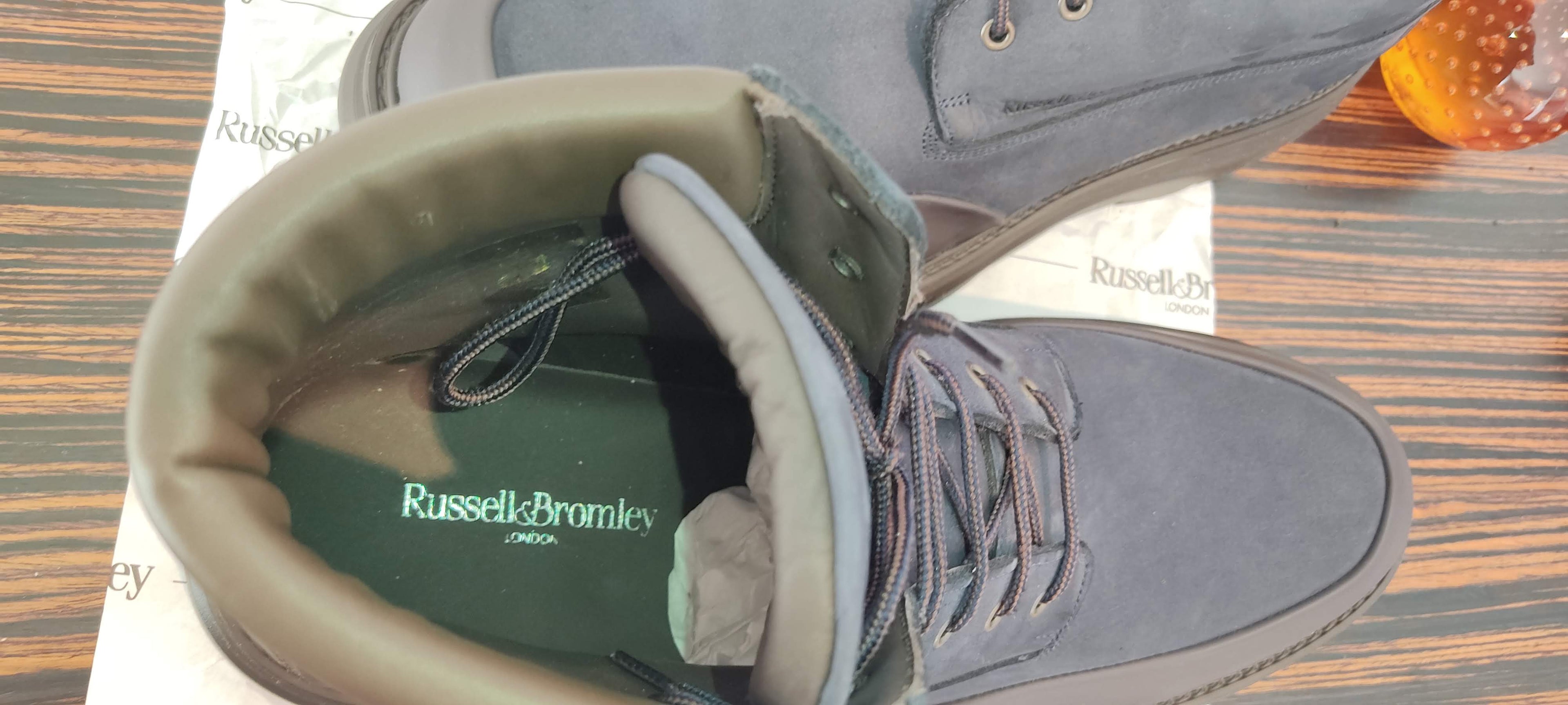 Russel & Bromley Conquest Navy 45