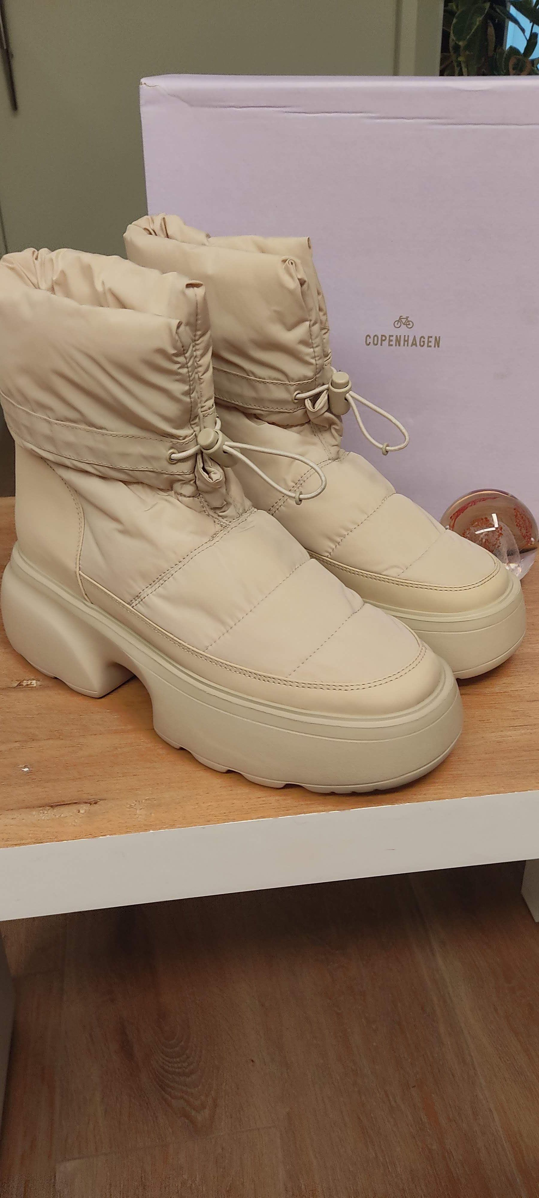 Copenhagen Snow Butter