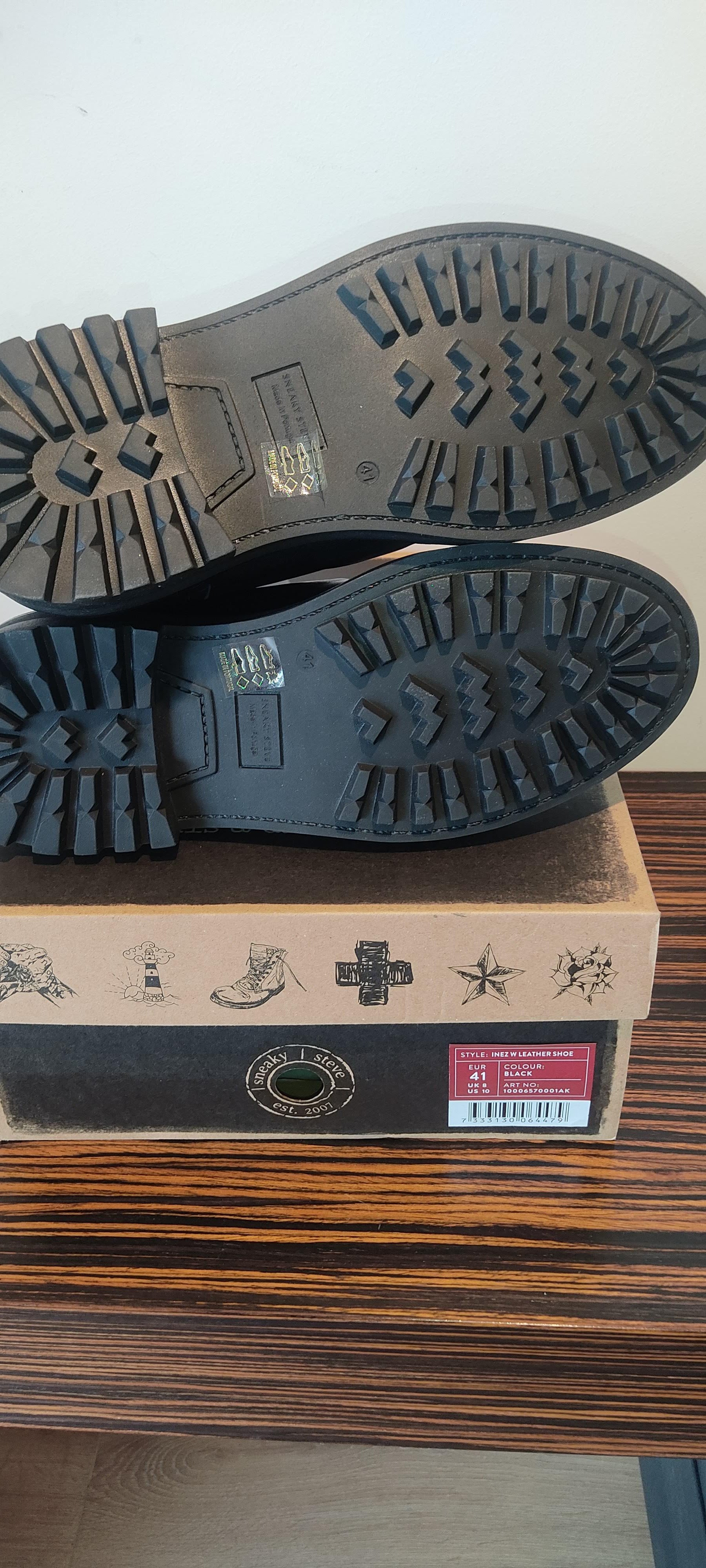 Sneaky Steve Inez Black